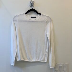 Brandy Melville sweater